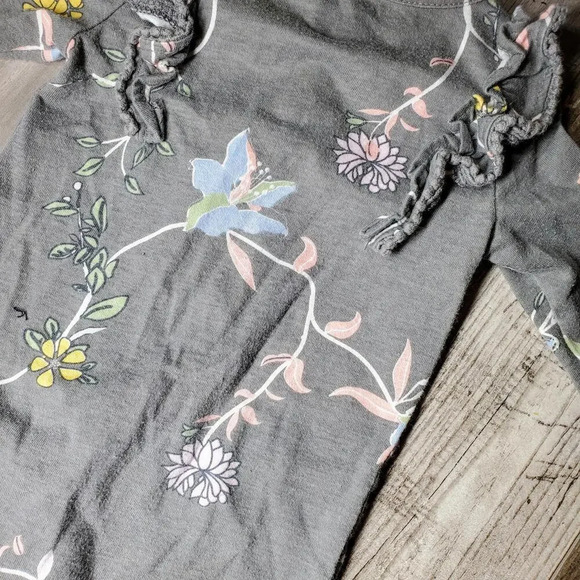 Jessica Simpson Baby Girl Floral Footed Sleeper Pajamas Size 3/6M - Picture 11 of 11